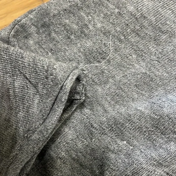 Graphic tee - Picture 4 of 4